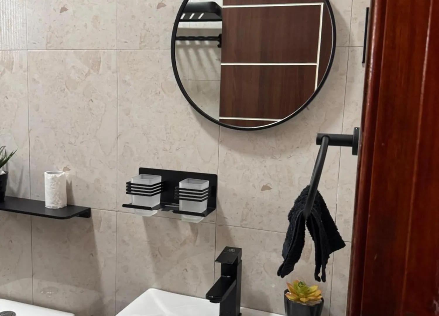 Apartment Luxe Homes Ug #A Kampala